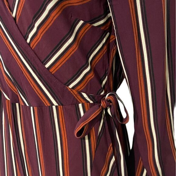 Xhilaration Mock Wrap Dress - Picture 7 of 14